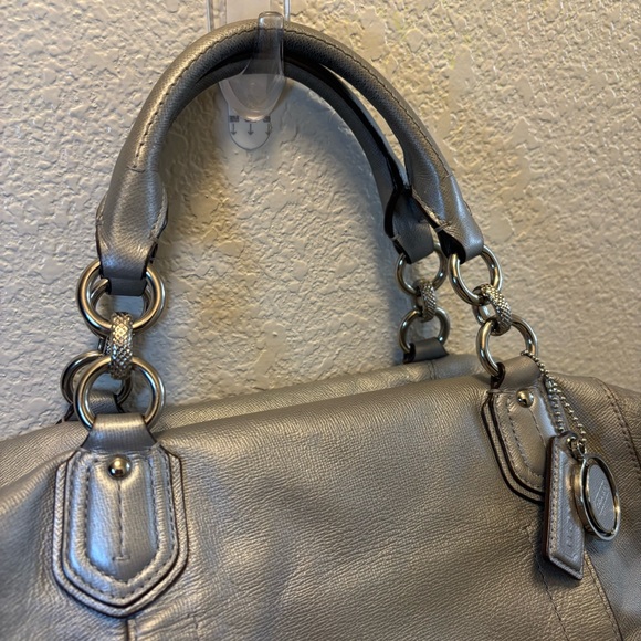 Coach Bag - Picture 6 of 8